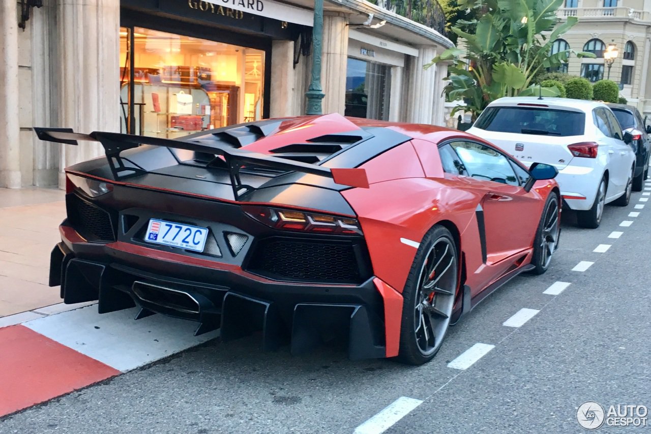 Lamborghini Aventador DMC